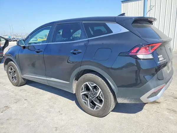 KNDPUCAF9P7084893 2023 KIA SPORTAGE - Image 2