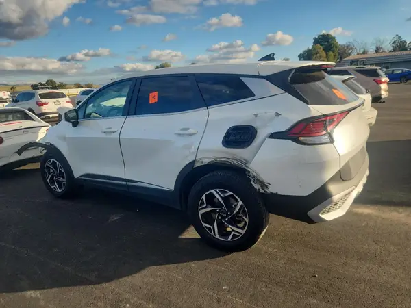 KNDPUCAF9P7131758 2023 KIA SPORTAGE - Image 2