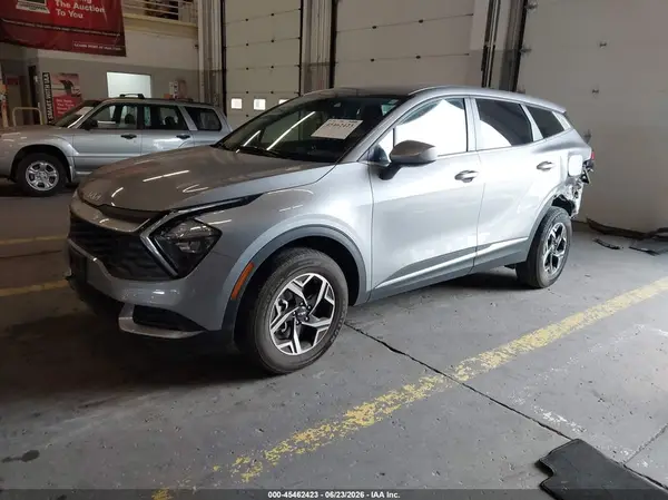 KNDPUCAF9P7187697 2023 KIA SPORTAGE - Image 2