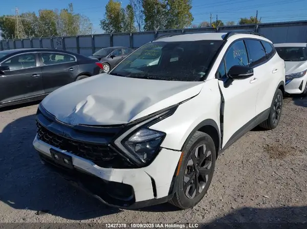 KNDPUCAFXP7050686 2023 KIA SPORTAGE - Image 2