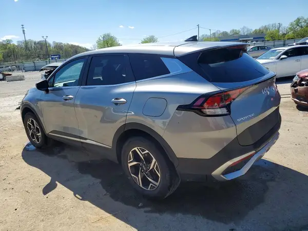 KNDPUCAFXP7150562 2023 KIA SPORTAGE - Image 2