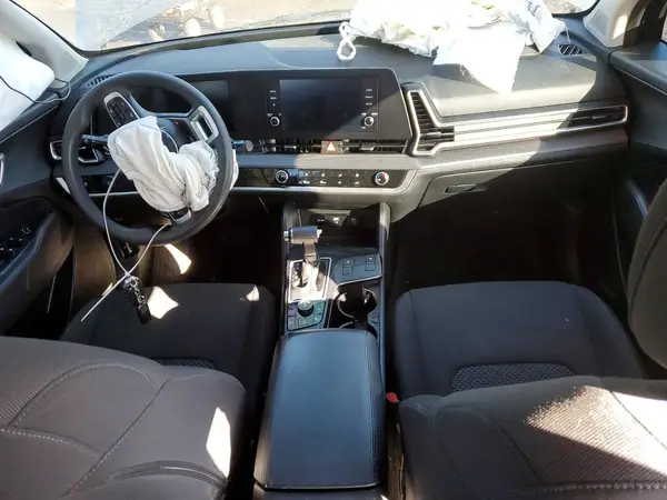 KNDPUCAFXP7158063 2023 KIA SPORTAGE - Image 8