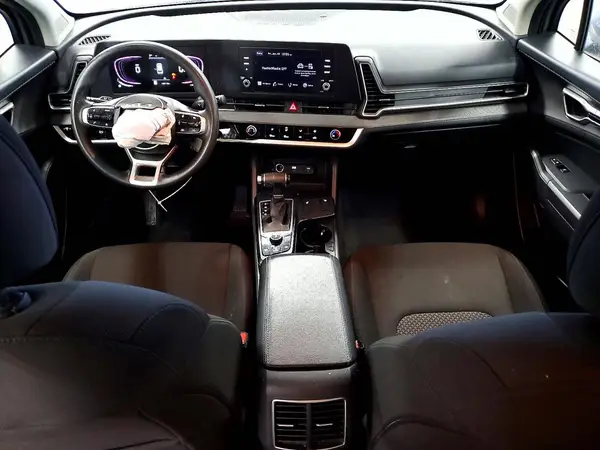 KNDPUCAFXP7166292 2023 KIA SPORTAGE - Image 8