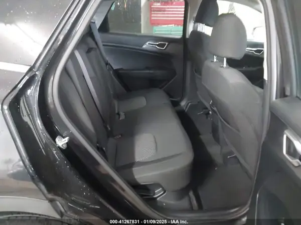 KNDPUCAG1P7024955 2023 KIA SPORTAGE - Image 8