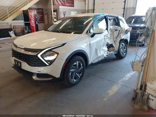 KNDPUCAG1P7028746 2023 KIA SPORTAGE - Image 2