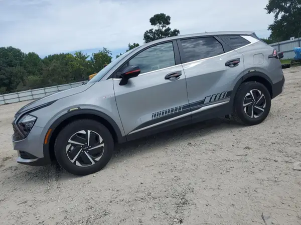 KNDPUCAG1P7043022 2023 KIA SPORTAGE - Image 1