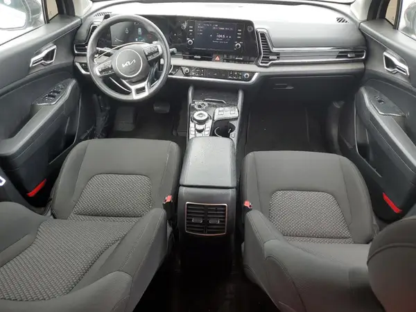 KNDPUCAG1P7043022 2023 KIA SPORTAGE - Image 8
