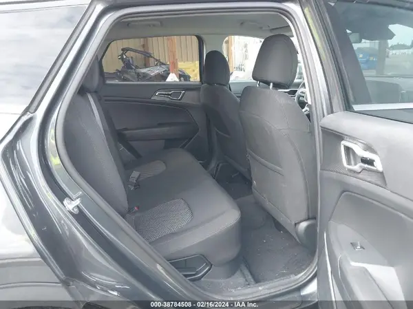 KNDPUCAG1P7113974 2023 KIA SPORTAGE - Image 8
