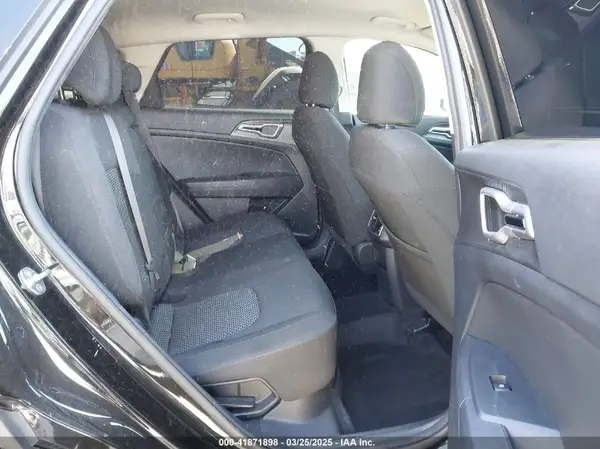 KNDPUCAG3P7116049 2023 KIA SPORTAGE - Image 8