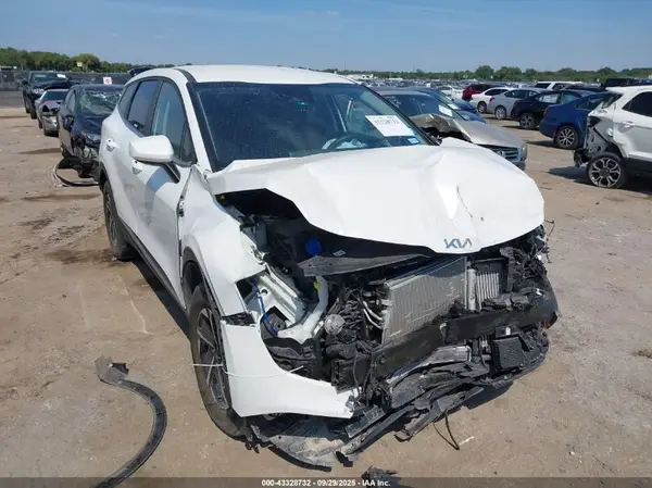 KNDPUCAG4P7058291 2023 KIA SPORTAGE - Image 1