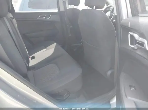 KNDPUCAG4P7062857 2023 KIA SPORTAGE - Image 8