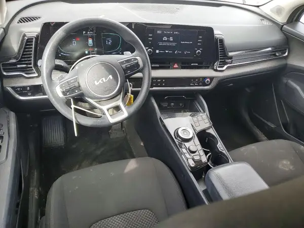 KNDPUCAG5P7021136 2023 KIA SPORTAGE - Image 8