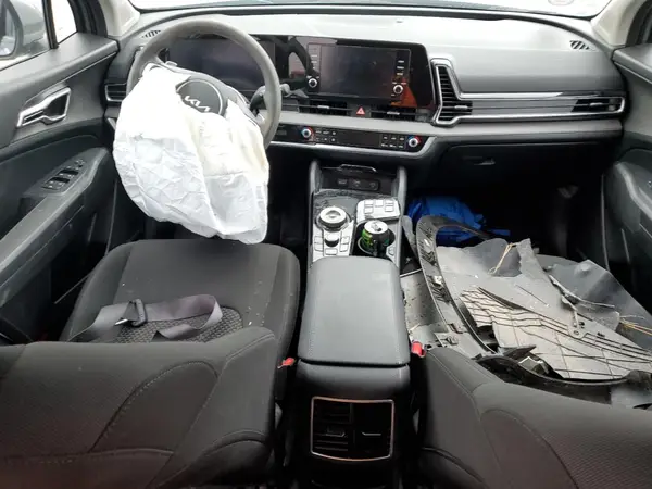 KNDPUCAG6P7029990 2023 KIA SPORTAGE - Image 8