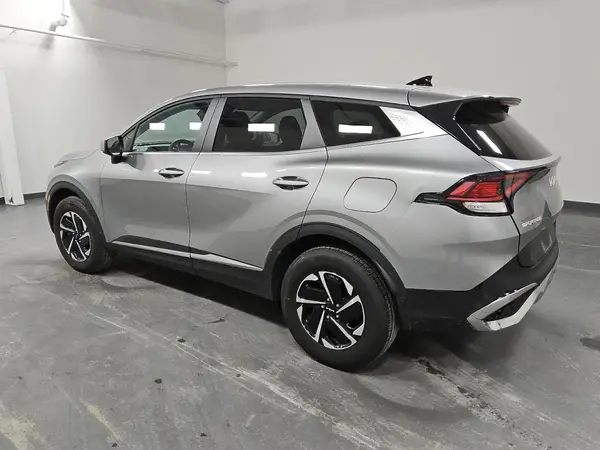 KNDPUCAG6P7096251 2023 KIA SPORTAGE - Image 2