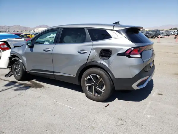 KNDPUCAG6P7112268 2023 KIA SPORTAGE - Image 2