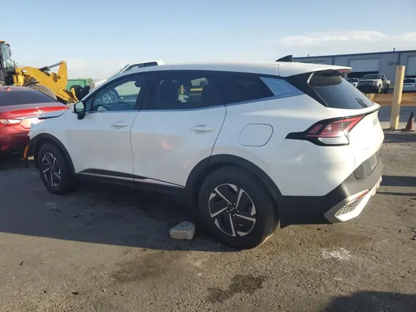 KNDPUCAG7P7052663 2023 KIA SPORTAGE - Image 2