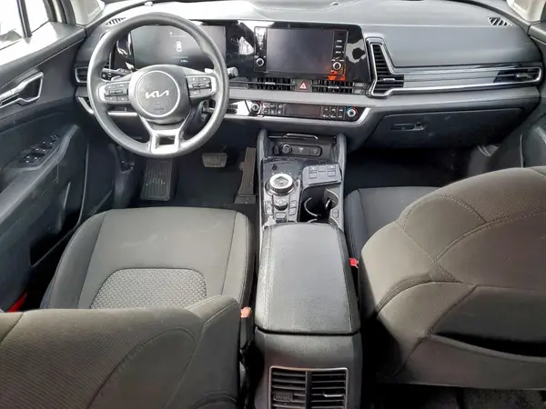 KNDPUCAG8P7022748 2023 KIA SPORTAGE - Image 8
