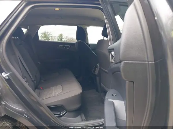 KNDPUCAG8P7098311 2023 KIA SPORTAGE - Image 8
