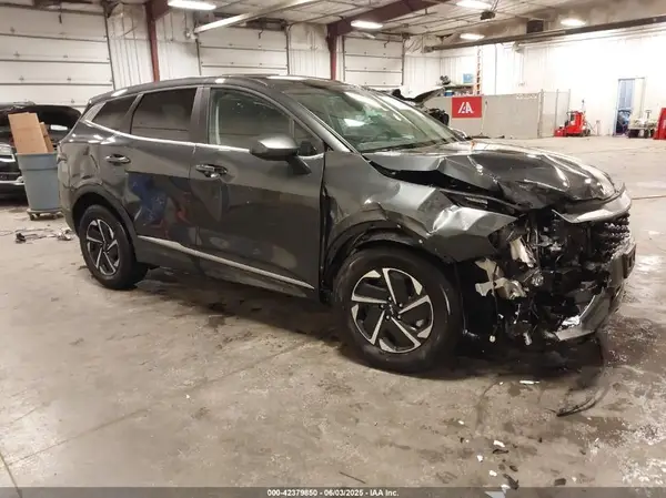 KNDPUCAG8P7115544 2023 KIA SPORTAGE - Image 1