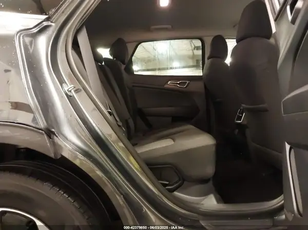 KNDPUCAG8P7115544 2023 KIA SPORTAGE - Image 8