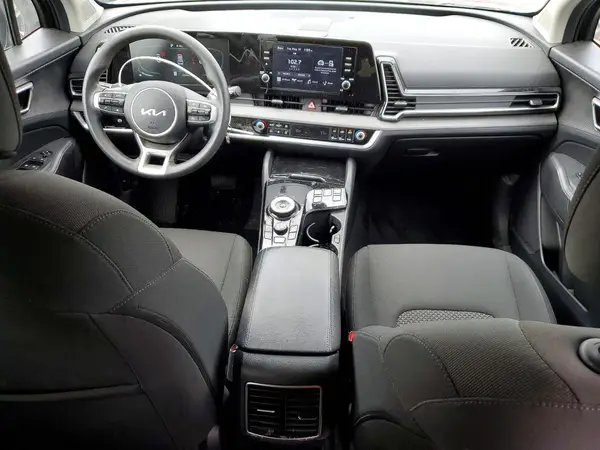 KNDPUCAG9P7082621 2023 KIA SPORTAGE - Image 8