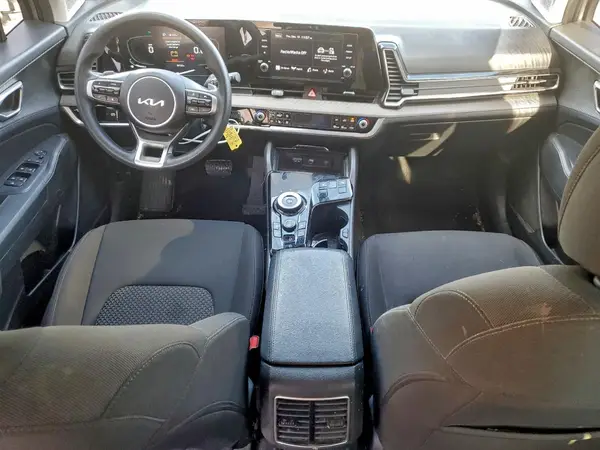 KNDPUCAGXP7050504 2023 KIA SPORTAGE - Image 8