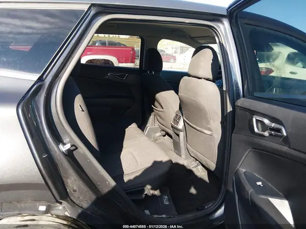 KNDPUCDF0R7224277 2024 KIA SPORTAGE - Image 8