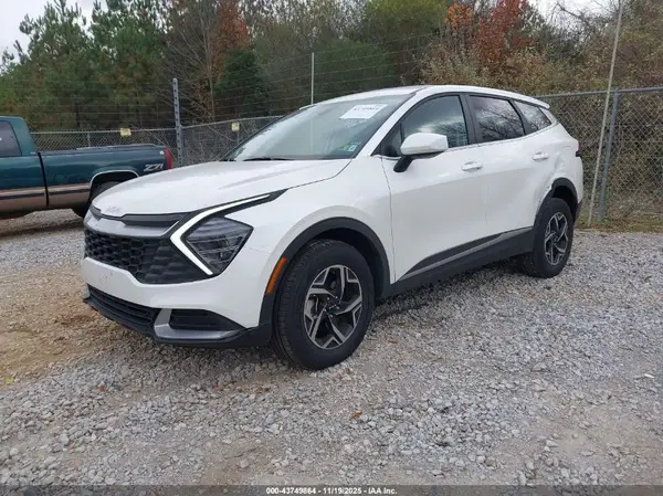 KNDPUCDF0R7266481 2024 KIA SPORTAGE - Image 2