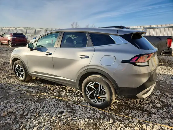 KNDPUCDF0R7279277 2024 KIA SPORTAGE - Image 2