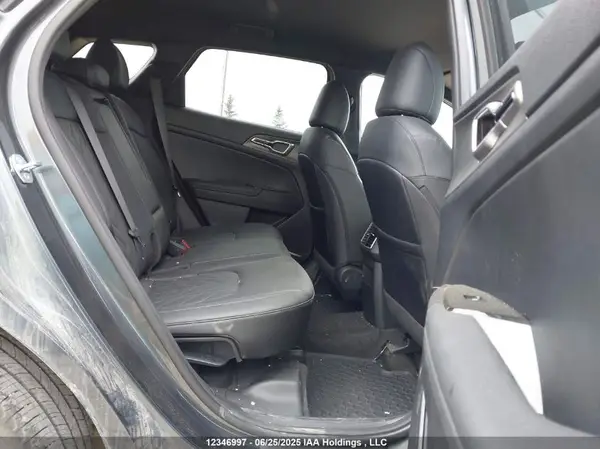 KNDPUCDF0R7324038 2024 KIA SPORTAGE - Image 8
