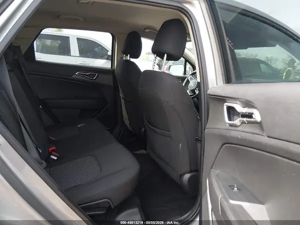 KNDPUCDF1R7236518 2024 KIA SPORTAGE - Image 8