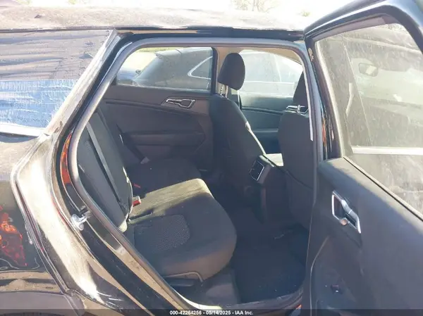 KNDPUCDF1R7241167 2024 KIA SPORTAGE - Image 8