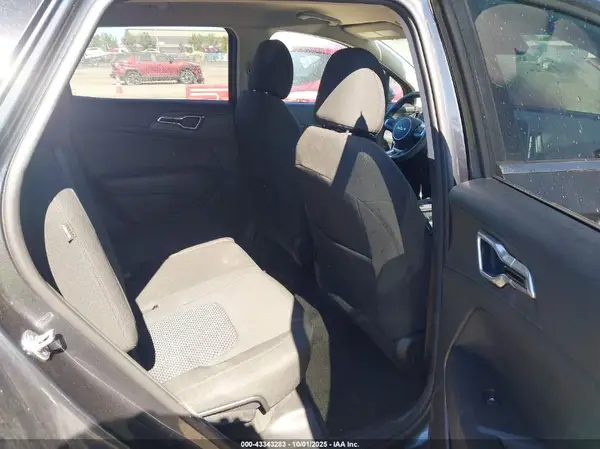 KNDPUCDF1S7327309 2025 KIA SPORTAGE - Image 8