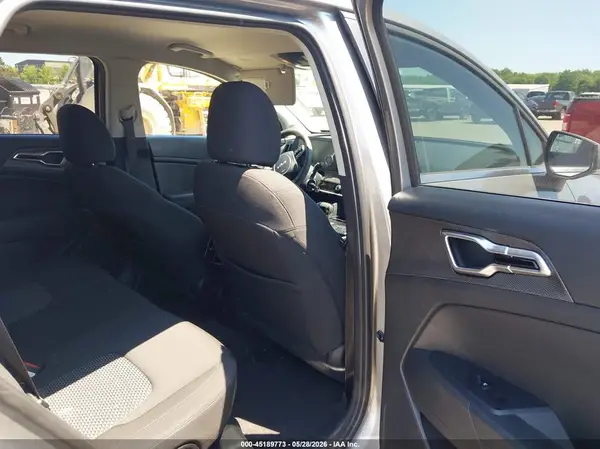KNDPUCDF1S7409038 2025 KIA SPORTAGE - Image 8