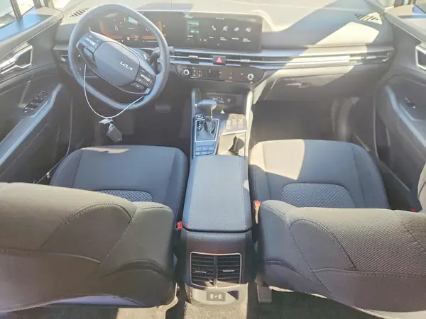 KNDPUCDF1T7461562 2026 KIA SPORTAGE - Image 8
