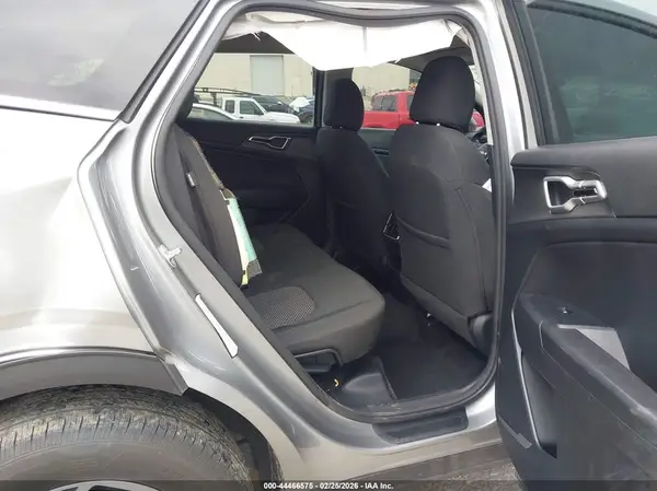 KNDPUCDF2R7294430 2024 KIA SPORTAGE - Image 8