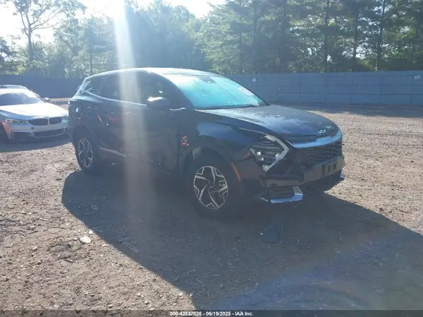 KNDPUCDF3R7239226 2024 KIA SPORTAGE - Image 1