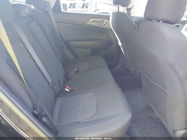KNDPUCDF3R7239226 2024 KIA SPORTAGE - Image 8