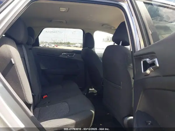 KNDPUCDF3R7260075 2024 KIA SPORTAGE - Image 8