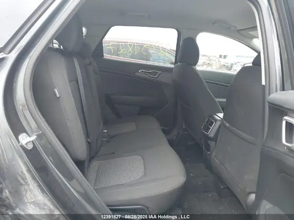 KNDPUCDF4R7240496 2024 KIA SPORTAGE - Image 8