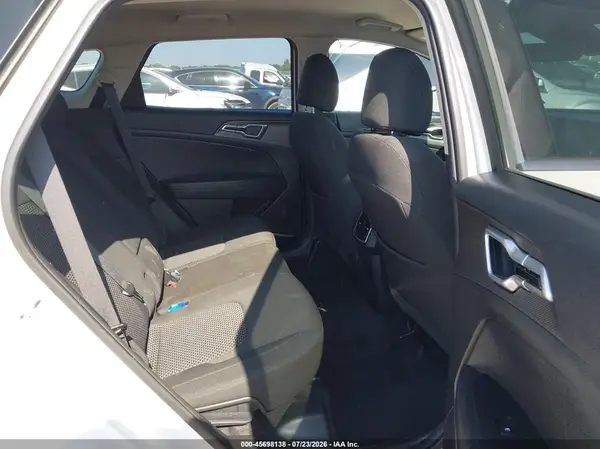 KNDPUCDF4R7257783 2024 KIA SPORTAGE - Image 8