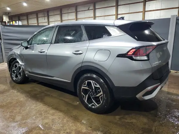 KNDPUCDF4R7265639 2024 KIA SPORTAGE - Image 2