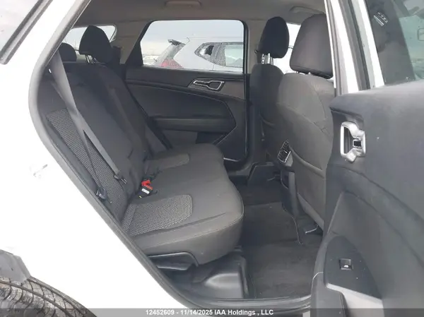KNDPUCDF4R7281095 2024 KIA SPORTAGE - Image 8