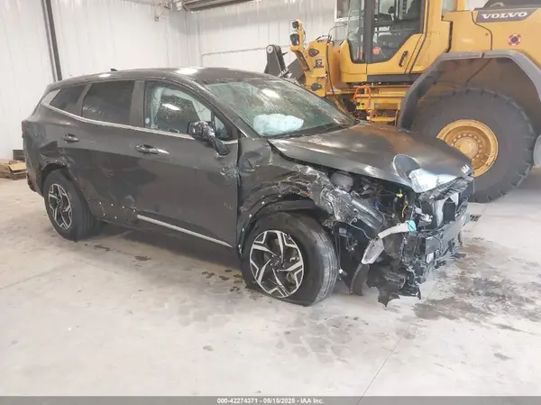 KNDPUCDF4R7296180 2024 KIA SPORTAGE - Image 1