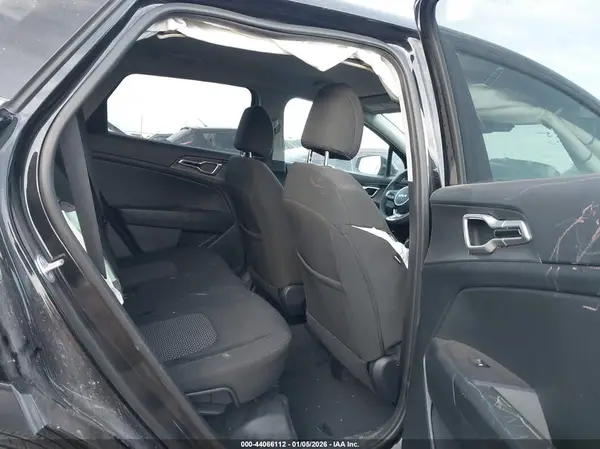 KNDPUCDF4S7383678 2025 KIA SPORTAGE - Image 8