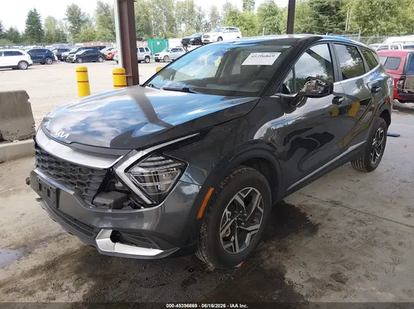 KNDPUCDF5R7278738 2024 KIA SPORTAGE - Image 2