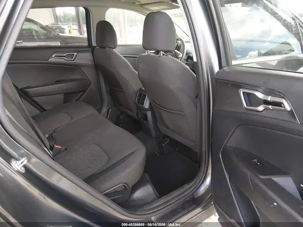 KNDPUCDF5R7278738 2024 KIA SPORTAGE - Image 8