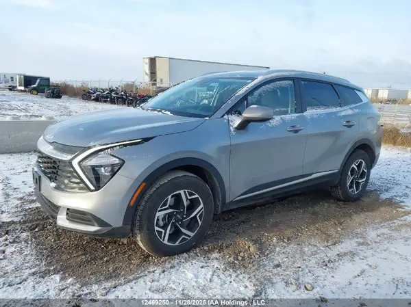 KNDPUCDF5R7295104 2024 KIA SPORTAGE - Image 2