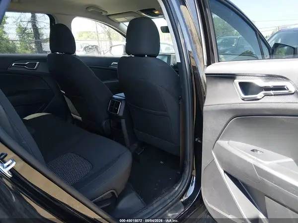 KNDPUCDF6R7258417 2024 KIA SPORTAGE - Image 8