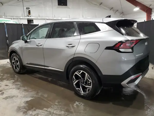 KNDPUCDF6R7291580 2024 KIA SPORTAGE - Image 2
